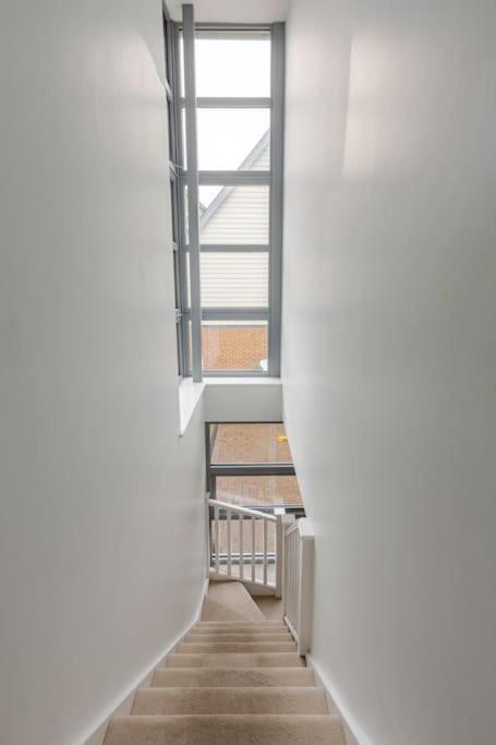 Modern City Centre House With Free Parking Canterbury Exteriér fotografie